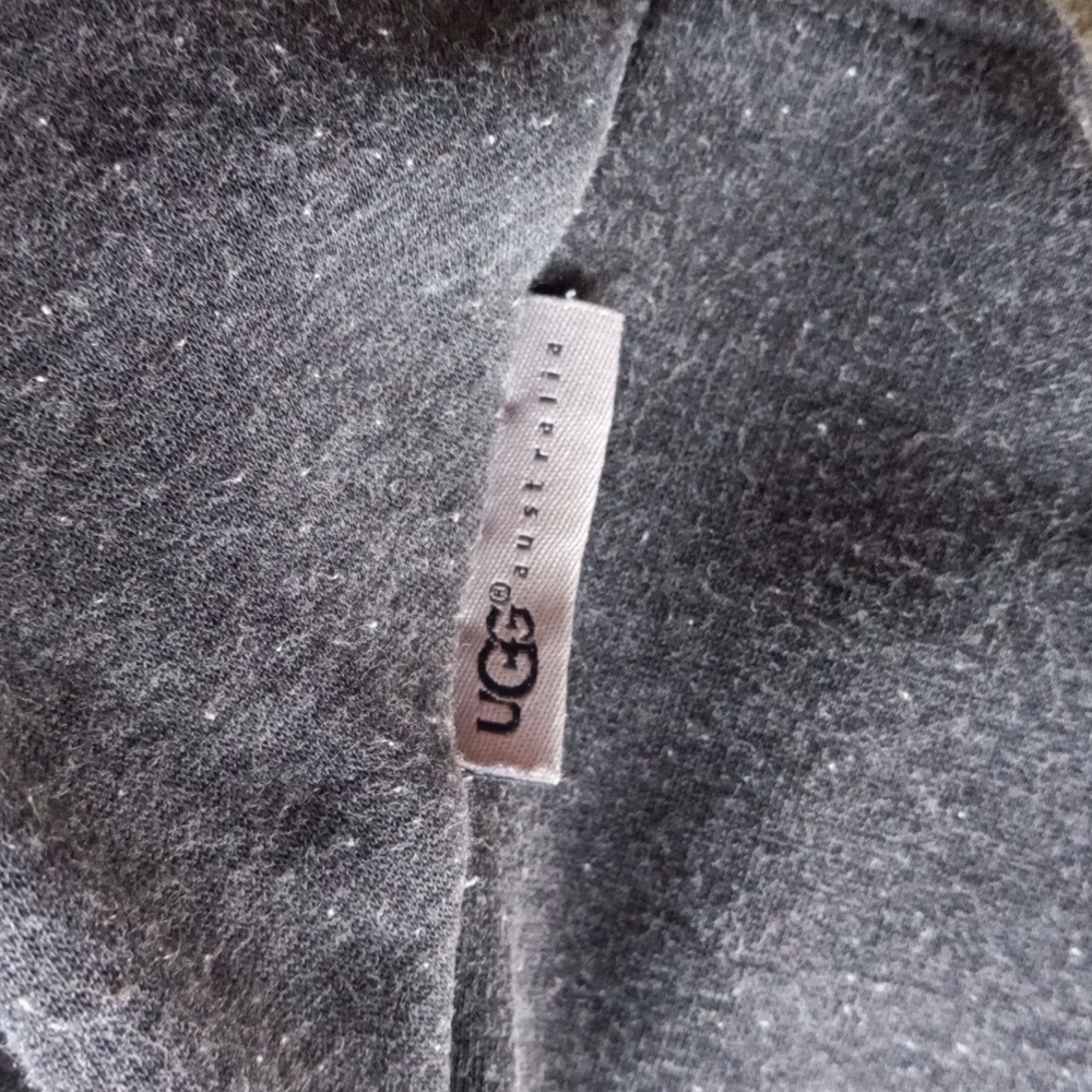 UGG Lounge Gray Cardigan, size Medium - Picture 4 of 8